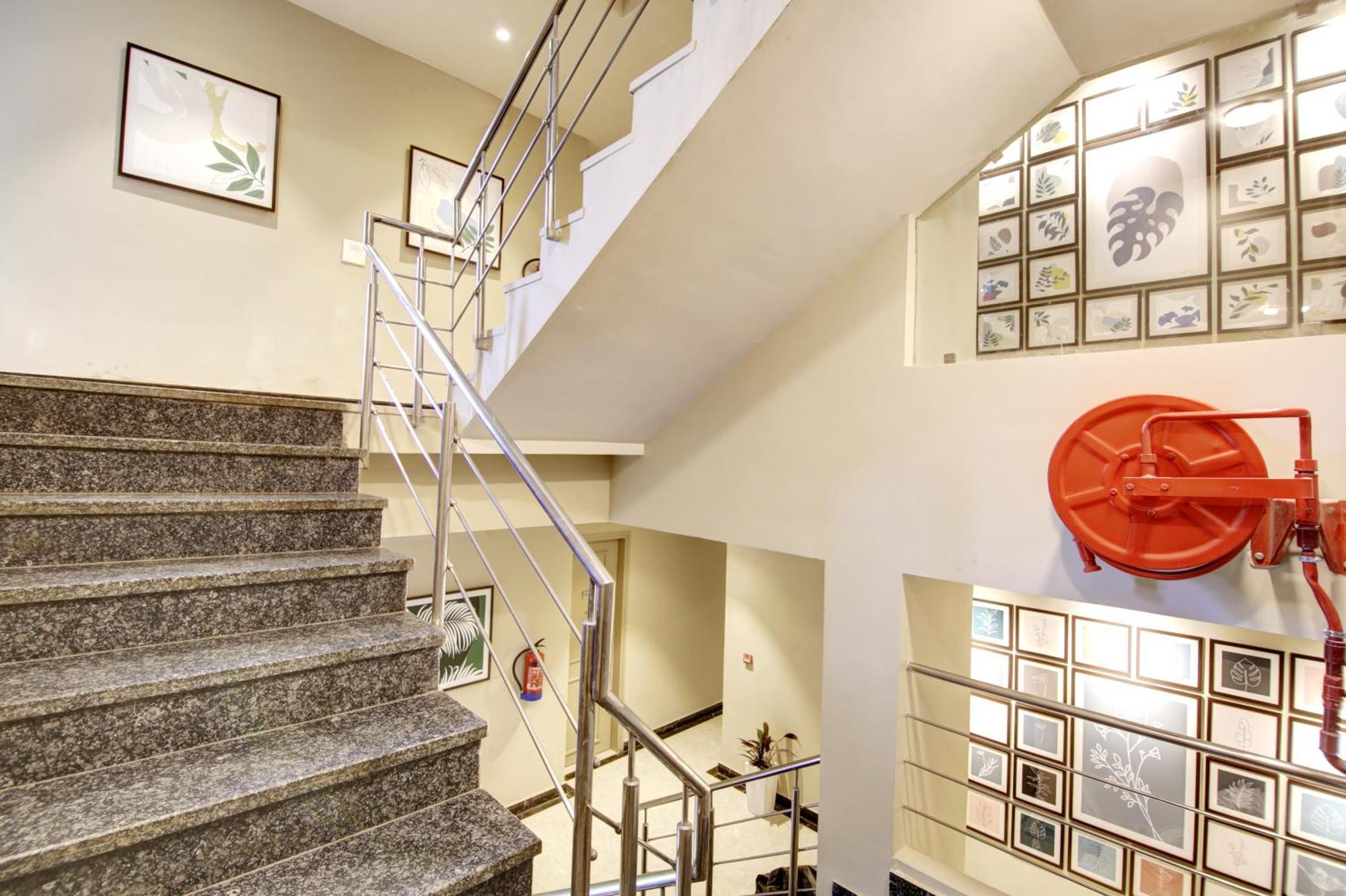 Saltstayz Select - Golf Course Road Gurgaon Luaran gambar